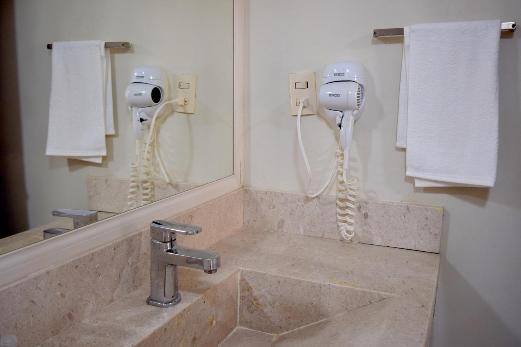 Hotel San Ignacio Inn Torreón Eksteriør billede