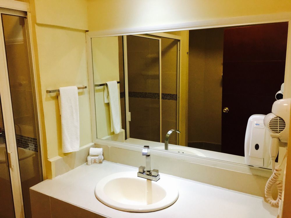 Hotel San Ignacio Inn Torreón Eksteriør billede