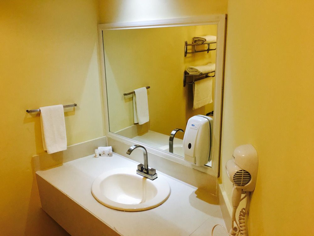 Hotel San Ignacio Inn Torreón Eksteriør billede